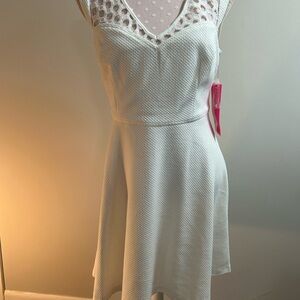 Betsey Johnson Ivory Sleeveless Dress for Weddings A3